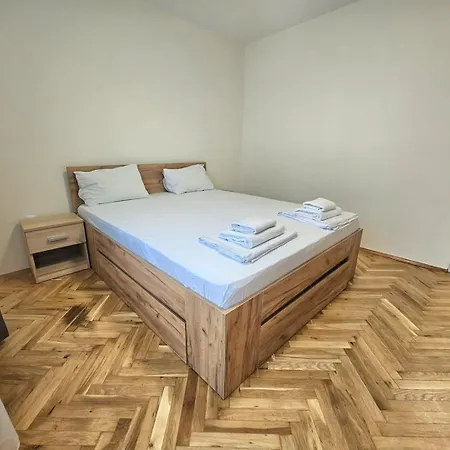 Apartament Grand Oborishte Varna